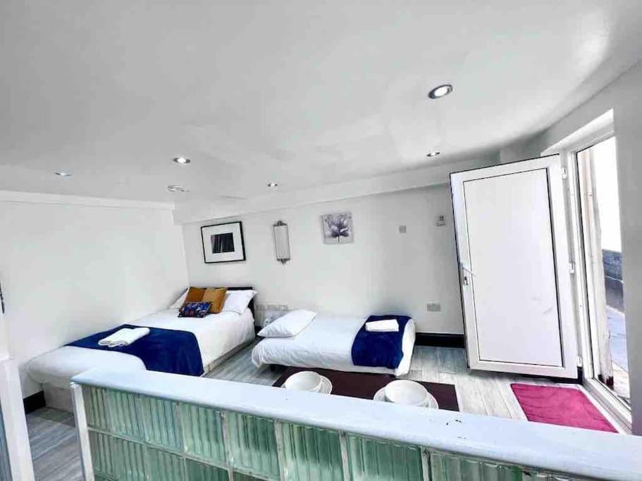 Studio Apartment In Londres Extérieur photo